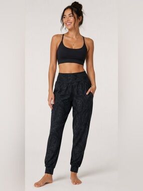 Athleta Black Patterned Jogger Pants Small High Rise Athleisure Yoga